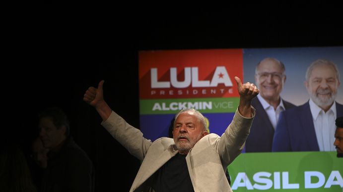 A 27 días del balotaje, Lula pidió el voto de los opositores a Bolsonaro