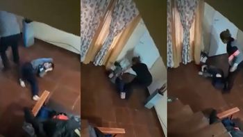 La mujer fue detenida y sus hijos puesto a resguardo de un familiar (Foto: Mili Mateico). La mujer fue detenida y sus hijos puesto a resguardo de un familiar (Foto: Mili Mateico).