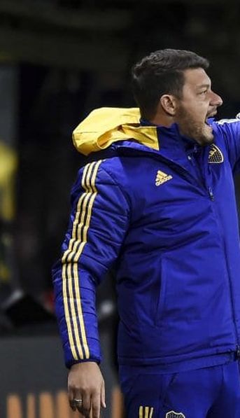 La inédita zaga central de Boca para jugar contra Always Ready