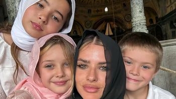 la china suarez mostro como sus hijos aprenden turco: los divertidos videos