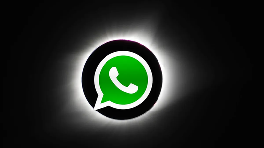Modo Super Oscuro de WhatsApp: qué es y cómo activarlo