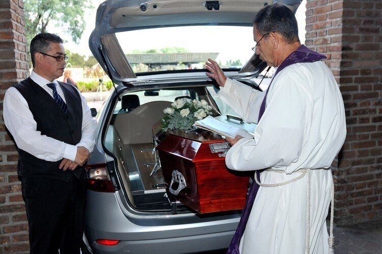 Nadie despidió los restos de Beatriz Bonnet en el Cementerio de la Chacarita