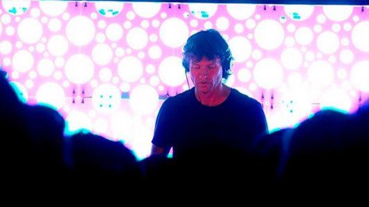 Hernán Cattaneo colgó el cartel de “sold out” y promete una mega fiesta en el Campo Argentino de Polo