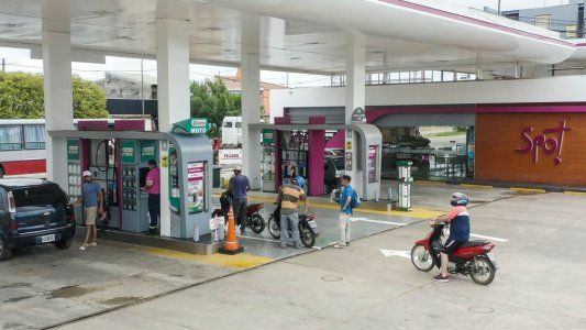 Axion inaugura la primera isla exclusiva para motos