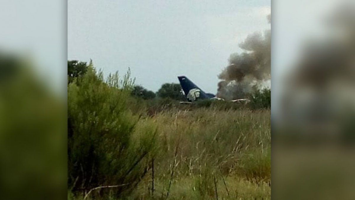 Video: mirá el accidente del avión de Aeroméxico filmado por un pasajero