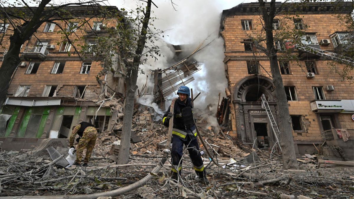 Rusia lanzó un ataque masivo sobre el territorio ucraniano con más de 100 misiles (Foto: Gentileza PBS)
