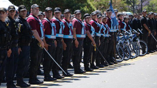 El Gobierno comprará 300 pistolas Taser para ser utilizadas en estaciones de trenes y en aeropuertos