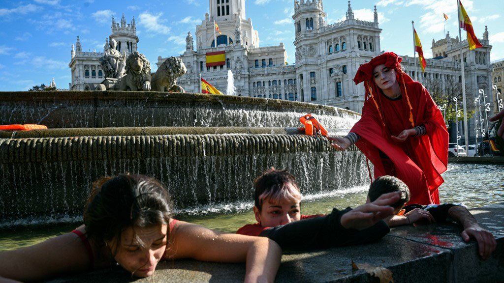 Desde la Cumbre del Clima alertan por el aumento récord de la temperatura y la aparición de los parias ambientales
