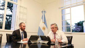 Expectativas en el Gobierno por anuncios económicos de Guzmán antes de viajar a Washington