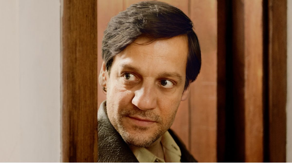 Arrasa en Netflix: Rodrigo de la Serna deslumbra con esta nueva serie inspirada en hechos reales. (Crédito: Netflix)
