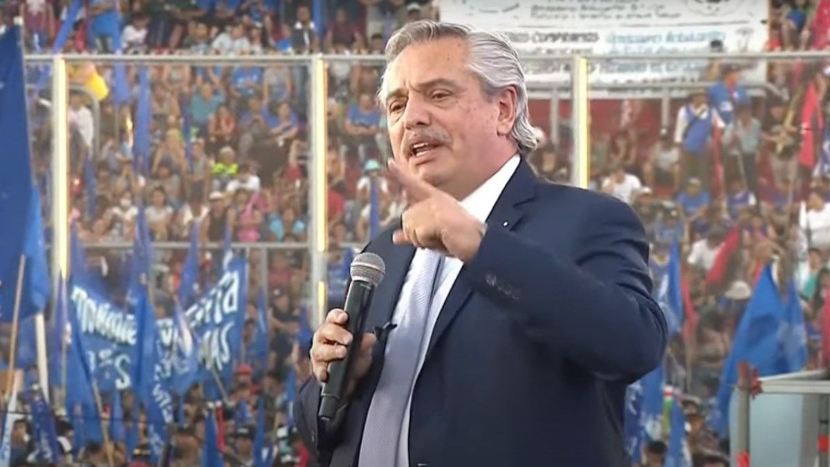 El Presidente ya diseña varios escenarios para después de las elecciones