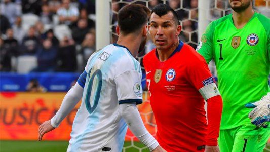 El descar(g)o de Medel: Pensé que no nos iban a sacar ni amarilla