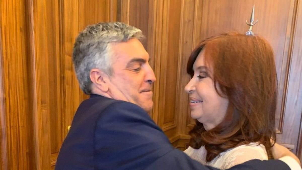 Gregorio Dalbón iniciará una causa penal si se comprueba el reseteo del celular de Sabag Montiel Foto: Twitter