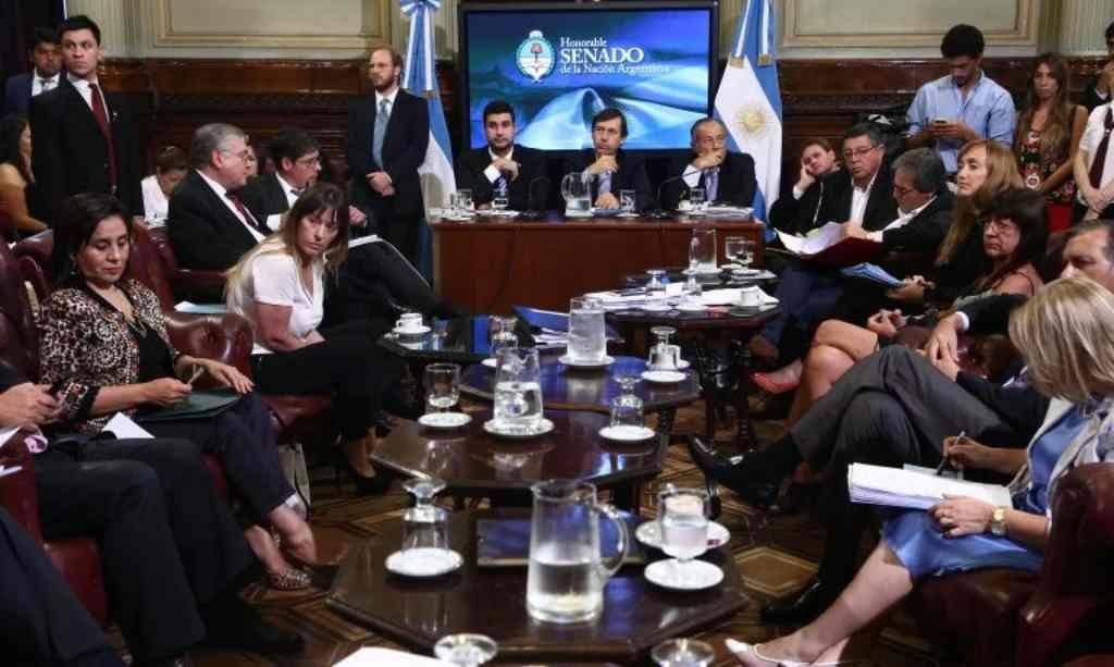 La Comisión Bicameral del Congreso rechazó el DNU de extinción de dominio