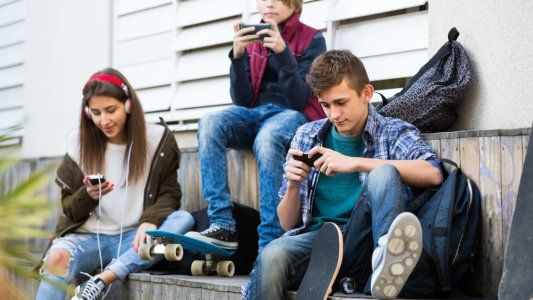 Las características de la adolescencia: una etapa rebelde de la vida