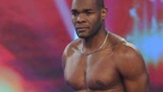 Sigue grave el bailarín colombiano de La revista de Mar del Plata