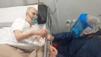 emotivo: antes de morir por coronavirus, pidio despedirse de su esposa con alzheimer emotivo: antes de morir por coronavirus, pidio despedirse de su esposa con alzheimer