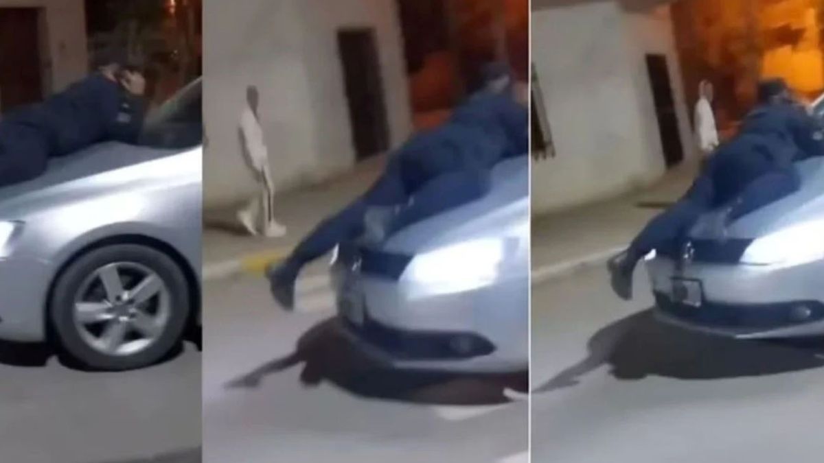 Huyó de un control de alcoholemia y arrastró a un policía sobre el capot de su auto (Foto: captura de video).