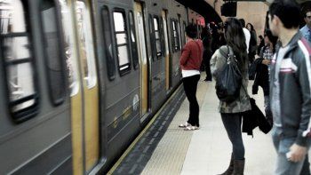 Tarifas: mayo llega con los aumentos en el subte y en el agua