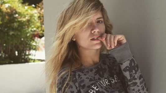 ¡Mirá qué pantalón se puso Laurita Fernández!