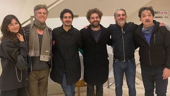 Chino Darín, Úrsula Corberó y Peter Lanzani disfrutaron de una noche de teatro