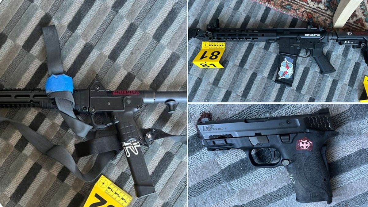 Las armas que us&oacute; la asesina en la escuela de Nashville. (Foto: Polic&iacute;a de Nashville)