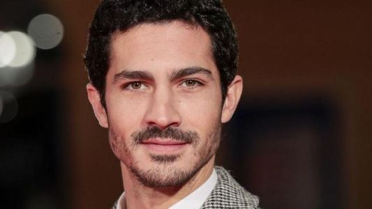 El Chino Darín brilla en Netflix con la mejor serie corta española y apenas tiene 8 episodios