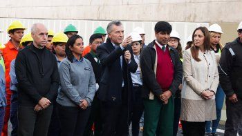 Macri, con Larreta y Vidal en la inauguración del Paseo del Bajo: Este pavimento no es relato