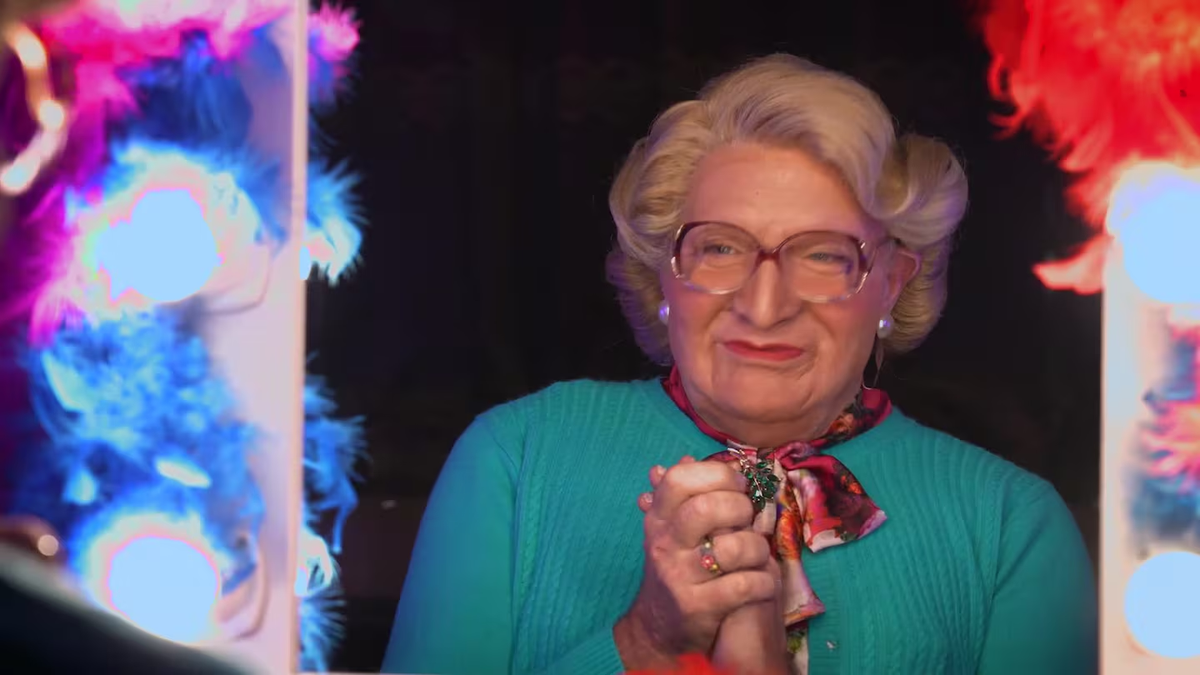 La transformación de Campi para interpretar a la Señora Doubtfire en Papá por siempre