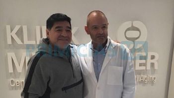 Así quedó Diego Maradona tras el tratamiento de belleza que se hizo en la cara