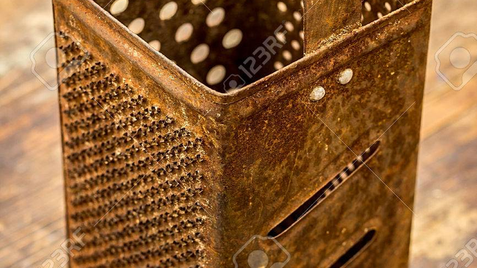 Recicla el rallador de cocina y conviértelo en esta hermosa idea