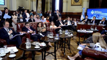 La oposición prepara un dictamen de rechazo del DNU de extinción de dominio