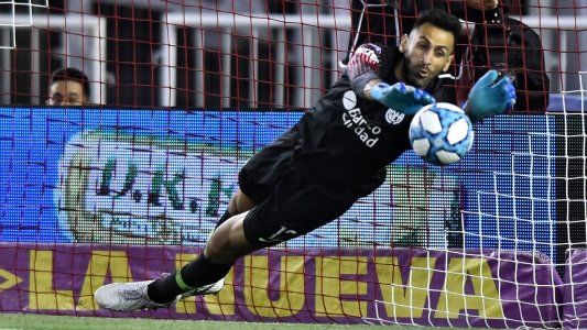 Pocas veces visto: River erró dos penales contra San Lorenzo