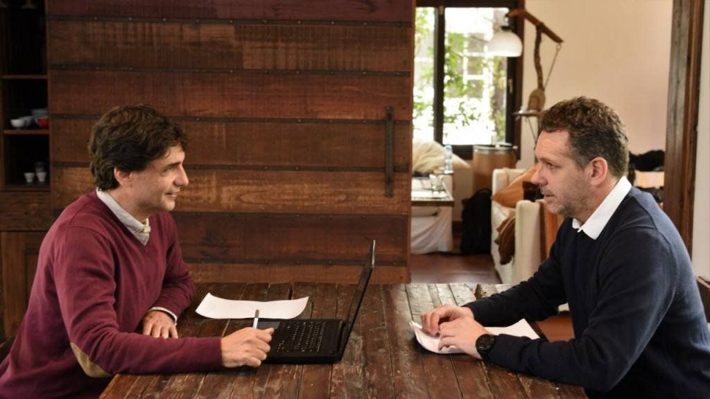 Las primeras horas de Lacunza como ministro: desayuno en equipo y reuniones con funcionarios