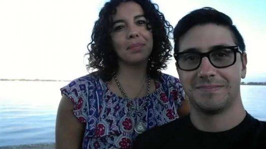 Estaba acusado de violar a su hijastra, apareció ahorcado y torturado