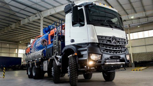 Mercedes-Benz Arocs 4145, un camión para los trabajos más difíciles