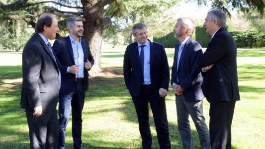 Con foto y todo, se lanzó la nueva mesa política del Gobierno: se sumaron Sanz, Monzó, Frigerio y Morales