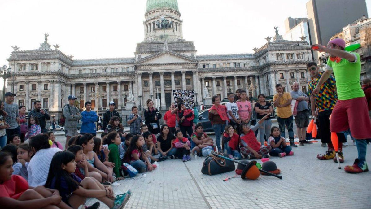 Un grupo de ONGs reclama la inmediata designación del defensor del niño