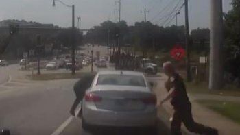 Dramática persecución de la policía a un conductor que se dio a la fuga