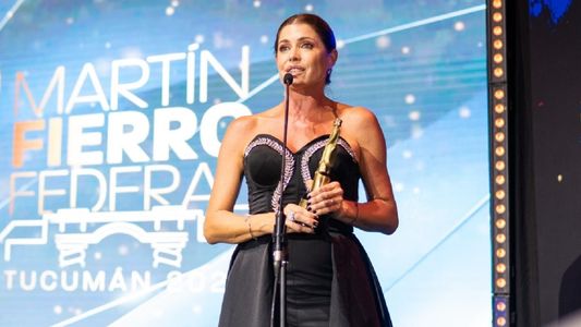 Los fotos de los mejores looks y todo el glamour de las figuras en los Martín Fierro Federal 2025