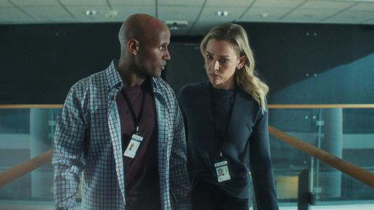 No vas a cerrar los ojos con esta serie de Netflix que dura 4 horas