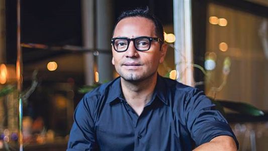 Hackearon la cuenta de Twitter de Fabián Medina Flores y publicaron una supuesta foto íntima