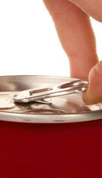 Reciclá chapitas de latas con la técnica DIY y creá una hermosa idea