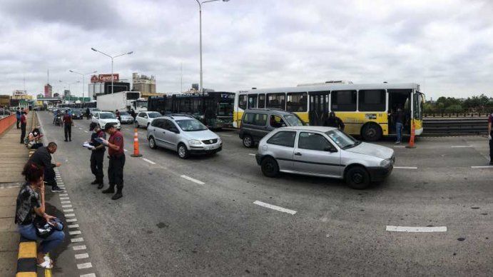 Retendrán el registro a quienes circulen sin permiso en la Ciudad