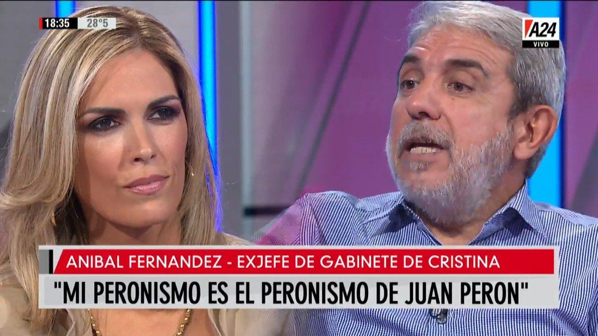 Anibal Fernandez Le Bajo El Tono Al Vacunatorio Vip Gines Es Un Procer Del Sanitarismo Argentino