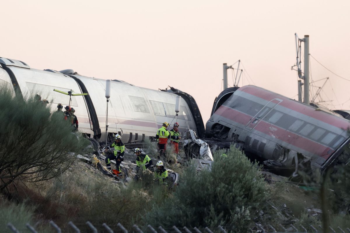 El accidente se produjo alrededor de las 8:53 entre las localidades de Urda y Los Yébenes, en la provincia de Toledo. (Foto: Reuters).