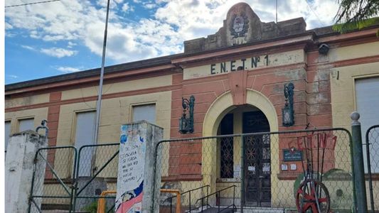 La impactante estafa de una preceptora en una escuela que arruinó un viaje de estudiantes