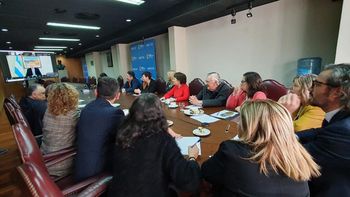 Alberto Fernández cierra filas con Cristina Kirchner y convoca a una movilización en todo el país