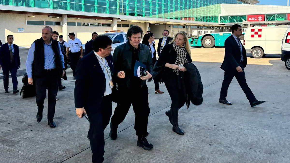 Javier Milei viaja a Córdoba para monitorear el avance de los incendios.&nbsp;
