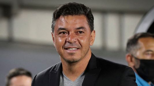 El increíble tatuaje realista que Gallardo le firmó a un hincha